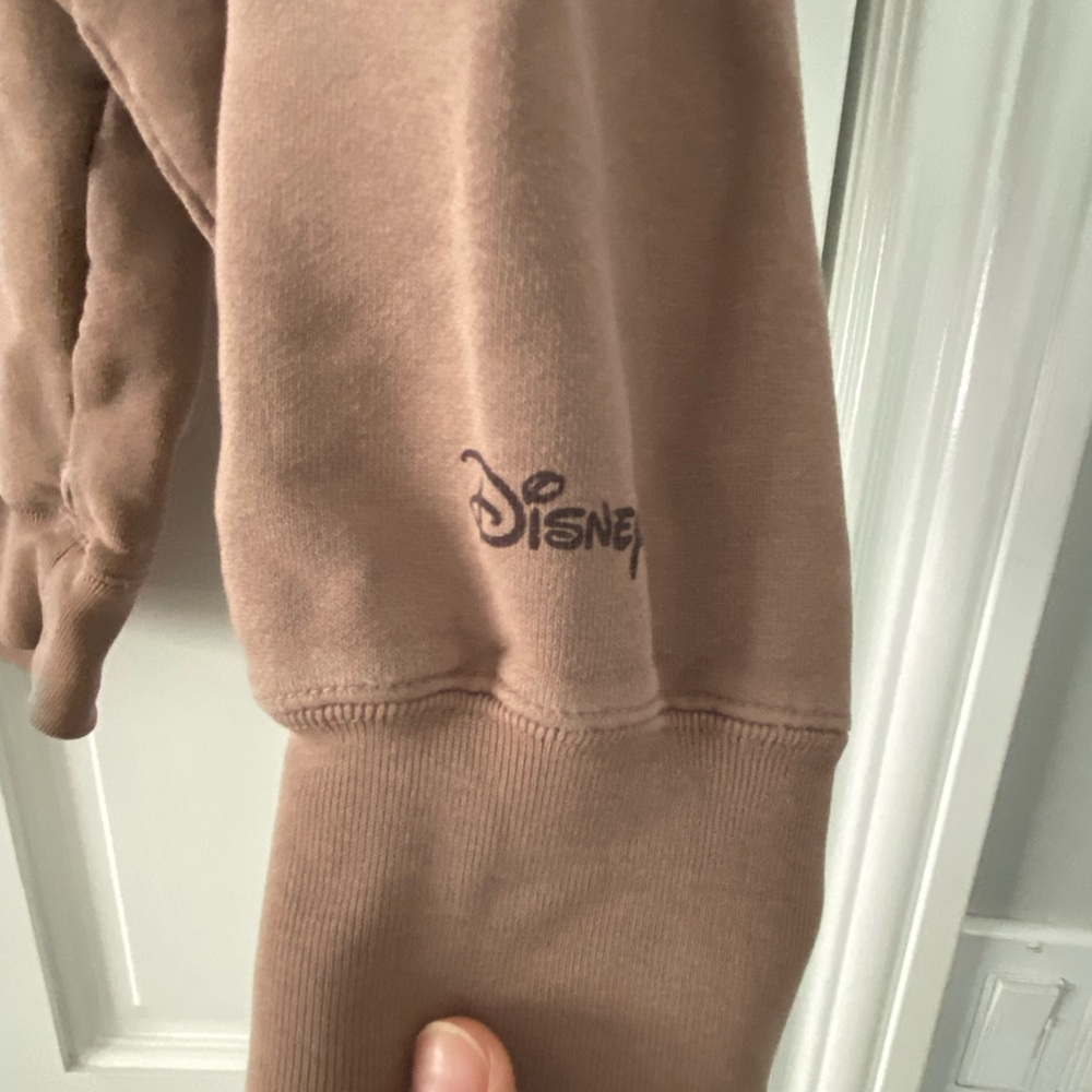 Uniqlo x Disney UT Brown Bambi Nature Squad Sweatshirt - Picture 7 of 7